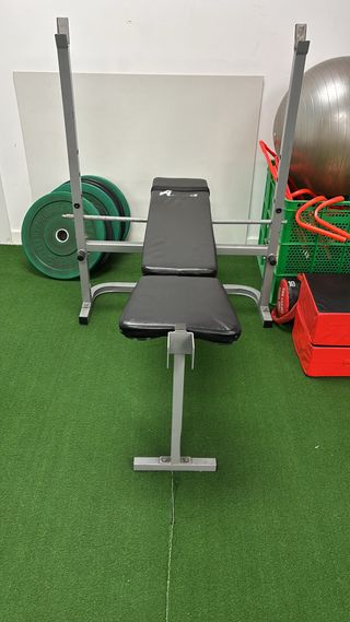 Banco de pesas con soportes