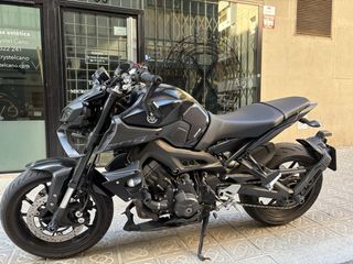 Yamaha mt09