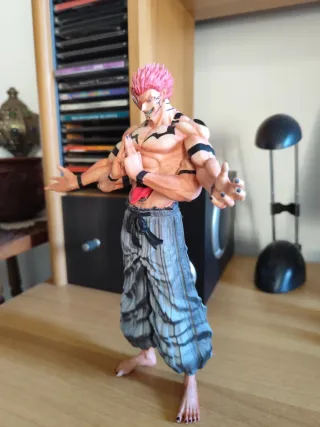 Action Figure Sukuna Jujutsu Kaisen di Sukuna