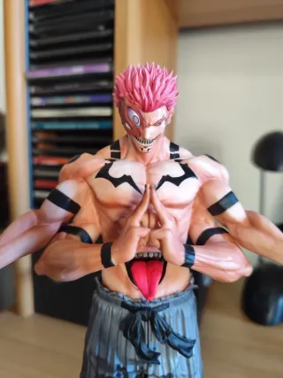 Action Figure Sukuna Jujutsu Kaisen di Sukuna