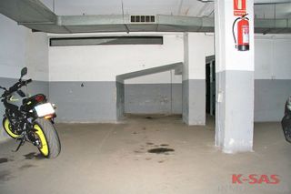 Garaje en venta en Can Vidalet en Esplugues de Llobregat