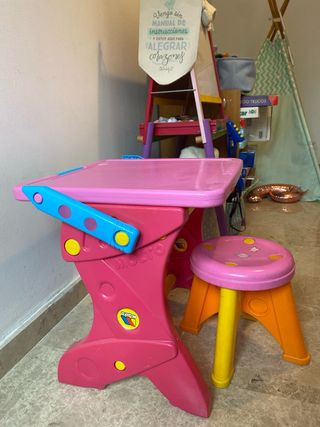 Escritorio y pizarra convertible MOLTO + silla