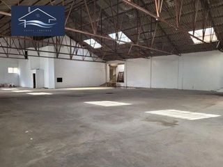 Nave industrial en venta en Pla de la Vallonga - Bacarot en Alicante