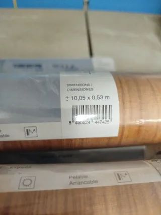 Papel pintado imitación madera avellana