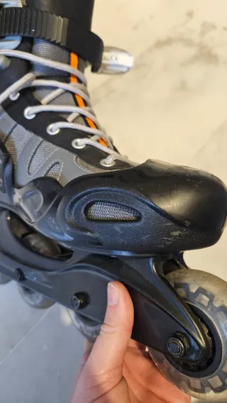 Patines en línea Action negro y gris