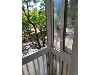 Piso en venta en Cruz Roja en Sevilla