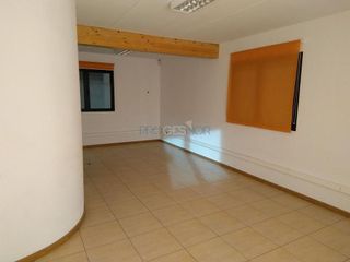 Local comercial en alquiler en Onzonilla