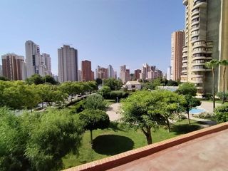 Piso en venta en Pueblo Levante en Benidorm