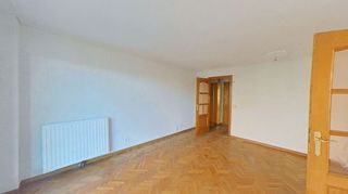 Piso en venta en Numancia en Madrid