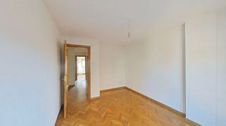 Piso en venta en Numancia en Madrid
