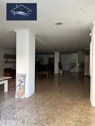 Local comercial en venta en Carolinas Bajas en Alicante