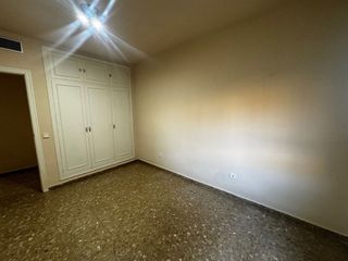 Piso en alquiler en Huerta Rosales - Valdepasillas en Badajoz