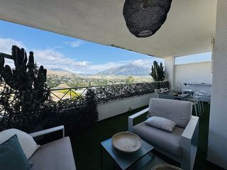 Piso en alquiler en Los Naranjos - Las Brisas en Marbella