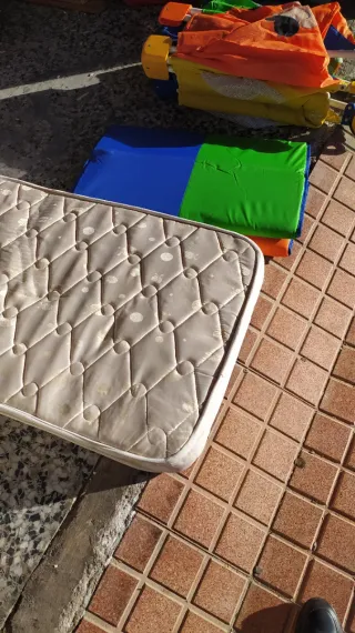 Cuna de viaje para niños