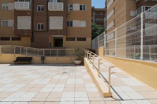 Piso en alquiler en Renfe - Bulevar 1º y 2º Fase en Jaén