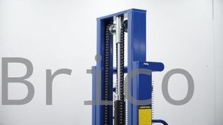 Apilador Manual 1000 Kg - 3000 mm - 16002