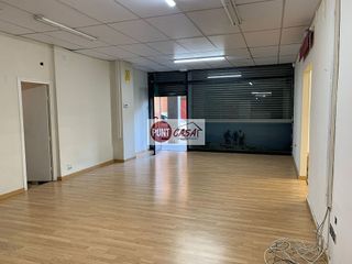 Local comercial en alquiler en La Bordeta en Lleida
