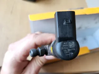 Dos Inyectores 03L130277B Grupo Vag Audi Seat Vw