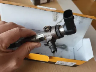 Dos Inyectores 03L130277B Grupo Vag Audi Seat Vw