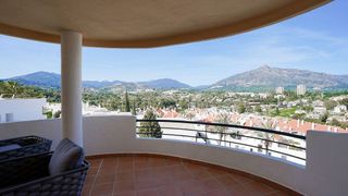 Piso en alquiler en Nueva Andalucía centro en Marbella