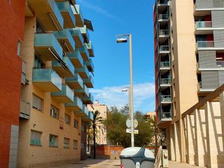 Local comercial en venta en Montigalà -Sant Crist en Badalona