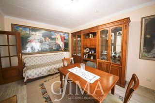 Chalet en venta en Tomelloso