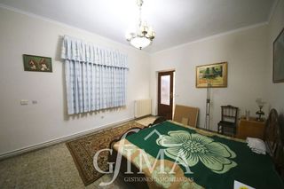 Chalet en venta en Tomelloso