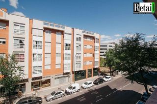 Oficina en alquiler en Buenavista en Madrid