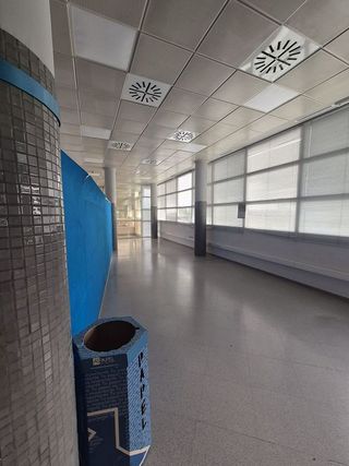 Edificio en alquiler en Centro en Tomares