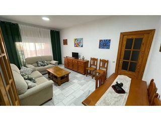 Piso en alquiler en Ciudad Jardín - Tagarete - El Zapillo en Almería