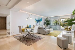 Piso en alquiler en Nueva Andalucía centro en Marbella