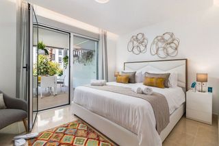 Piso en alquiler en Nueva Andalucía centro en Marbella