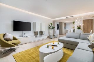 Piso en alquiler en Nueva Andalucía centro en Marbella