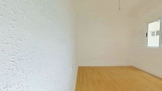 Piso en venta en Arrancapins en Valencia