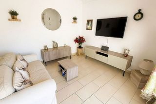 Piso en venta en Puerto de la Duquesa en Manilva