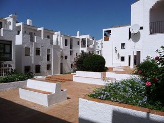 Piso en venta en Puerto de la Duquesa en Manilva