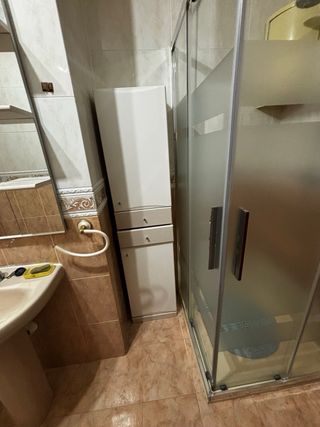 Alicatado baño en buen estado