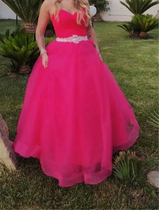 Abito da cerimonia fucsia