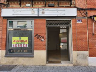 Local comercial en alquiler en Centro - El Pilar en Ciudad Real