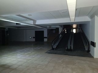 Local comercial en alquiler en Centre en Girona