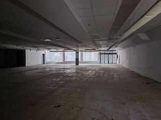 Local comercial en alquiler en Centre en Girona