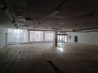 Local comercial en alquiler en Centre en Girona
