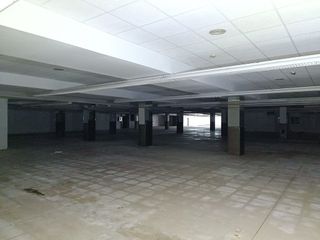 Local comercial en alquiler en Centre en Girona