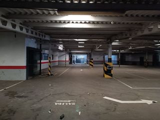 Local comercial en alquiler en Centre en Girona