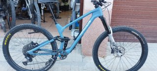Radon skeen trail 10.0
