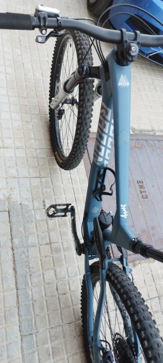Radon skeen trail 10.0