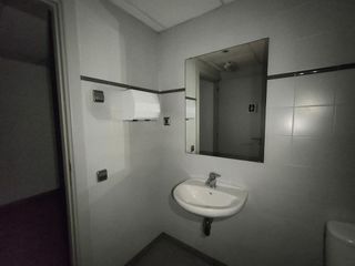 Local comercial en venta en Centre en Castelldefels