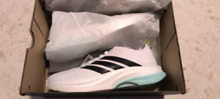 Zapatillas Adidas Blancas y Turquesa