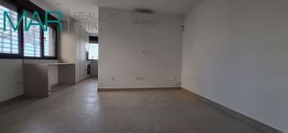 Piso en alquiler en Parque Ayala - Jardín de la Abadía - Huelín en Málaga