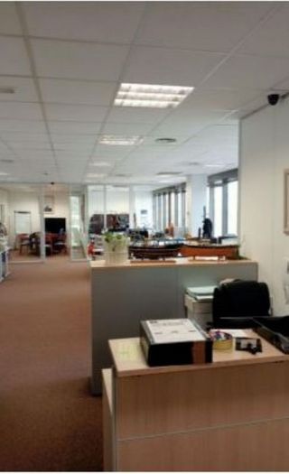 Oficina en venta en Zona Industrial en Prat de Llobregat, El